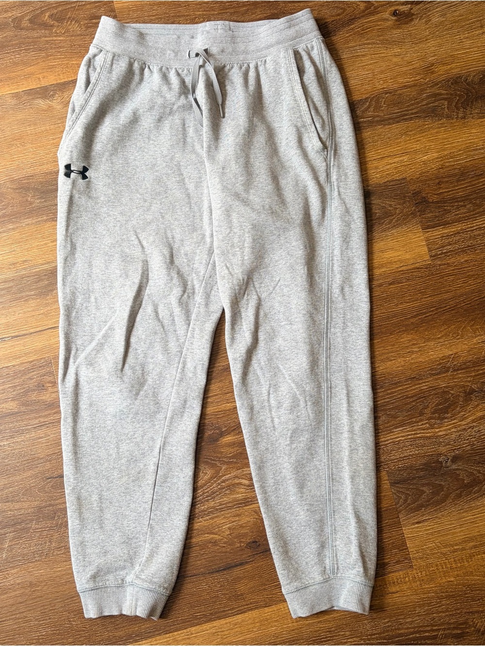 Under Armour Men’s Jogger Sweatpants – Size Large